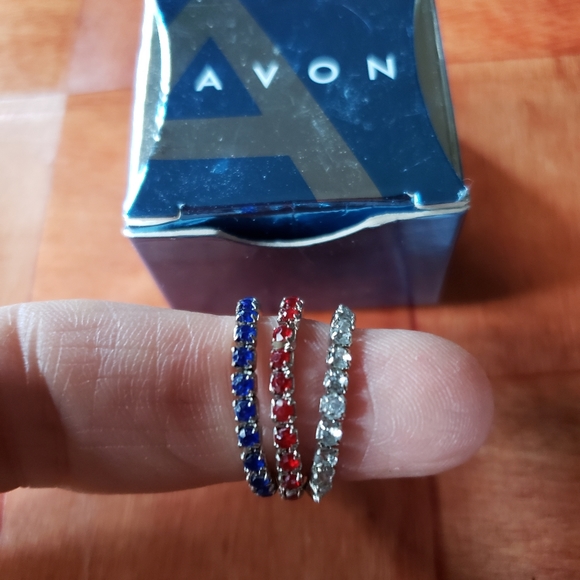 Avon 3 Stretch Toe Rings - Picture 2 of 3